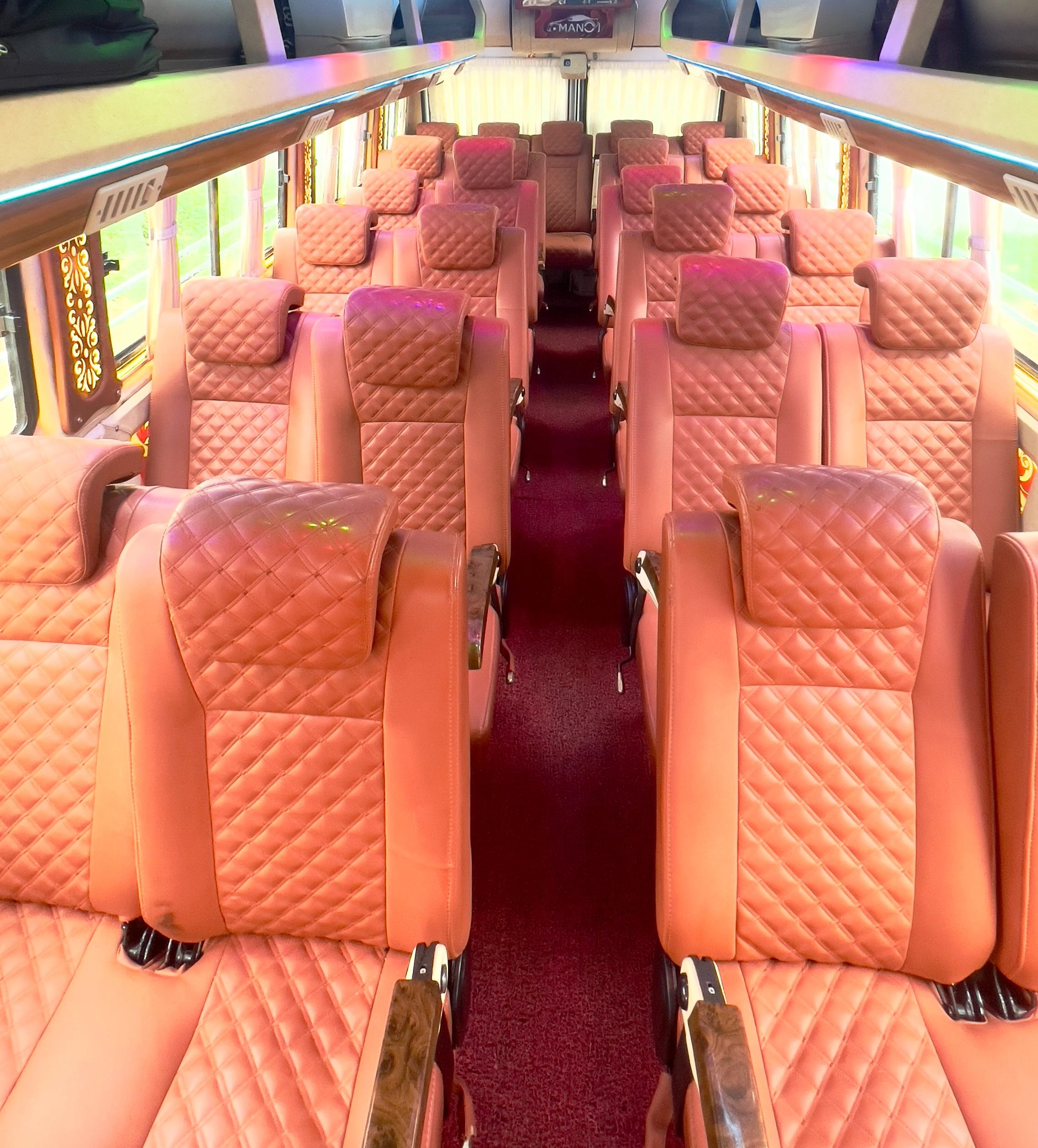 Force Traveller 22 Seater2