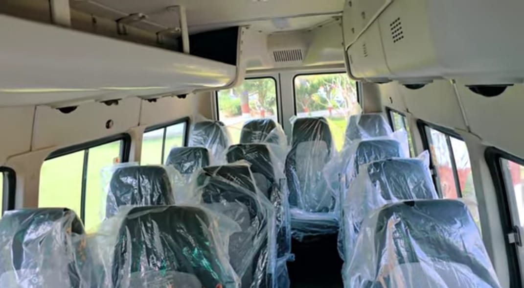 Tata Winger 15 Seater4