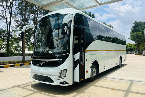 Luxury AC Coach Rental in Goa
